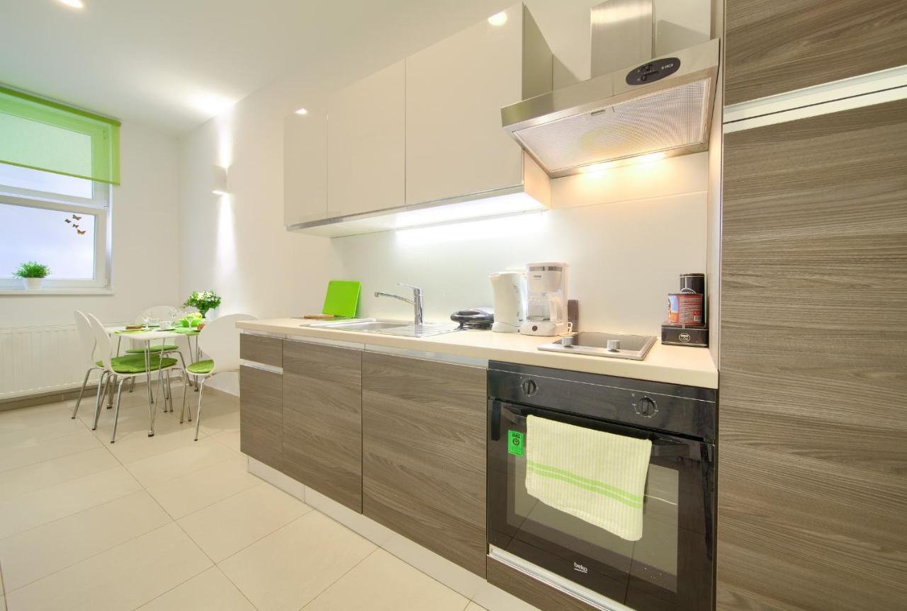Logo Apartments 5 Min Walk To Main Square Zagreb Exterior foto